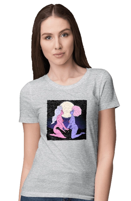 Две Инопланетянки И Луна