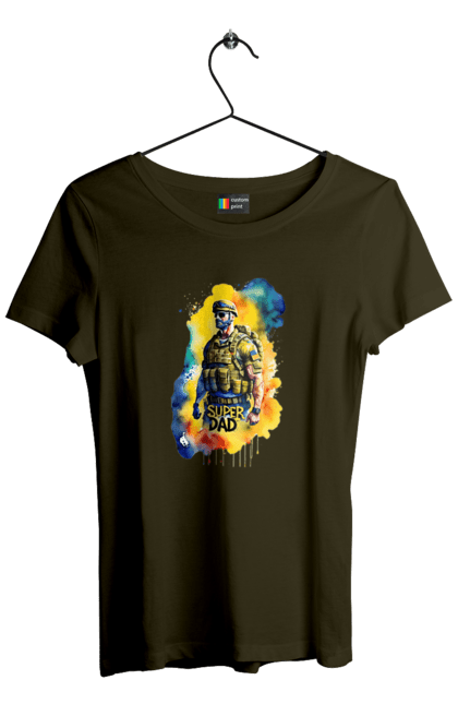 Футболка жіноча з принтом "Супер тато ЗСУ". День батька, день тата, зсу, люблю тата, супер, супер тато, супер тато зсу, тато, тато зсу, україна. 2070702