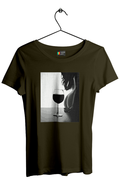 Футболка жіноча з принтом "Келих вина". Вино у келиху, грація, знову п`ятниця, очікування, тіло жінки, форми жіночого тіла. 2070702