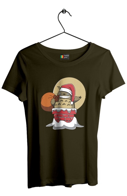 Футболка жіноча з принтом "Тоторо Санта Клаус". Santa claus, аніме, комедія драма, мій сосід тоторо, пригоди, санта, санта клаус, серіал, фентезі, фільм. 2070702