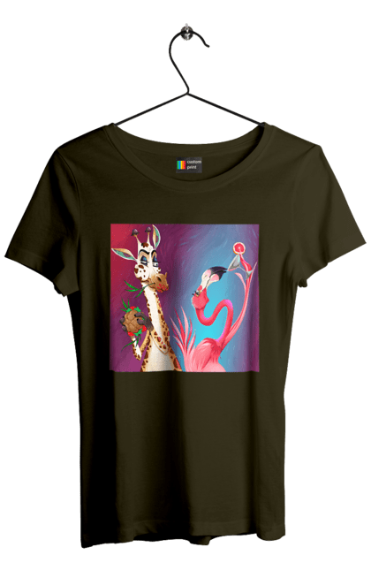 Футболка жіноча з принтом "Жираф І Фламінго На Вечірці". Жираф, їжа, коктейль, фламінго. 2070702