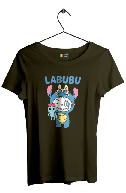 Футболка жіноча з принтом "Лабубу". Іграшка лабубу, лабубу, лабубу кока кола, мерч лабубу, мила, синя лабаба, смішна лабубу. 2070702