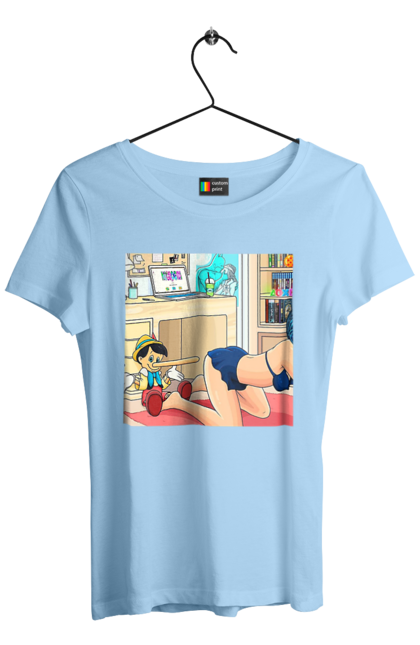 Футболка жіноча з принтом "Буратіно У Дорослій Казці". Бетмен, буратіно, гола, поцілунок, прикол. 2070702