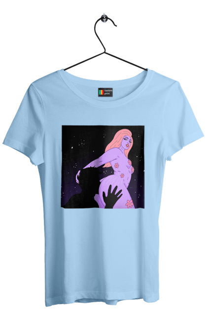 Футболка жіноча з принтом "Фіолетова Дівчина". Дівчина, тіло. 2070702