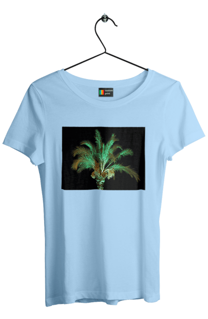 Футболка жіноча з принтом "Фінікова Пальма Вночі". Берег, відпочинок, відпустка, зелений, море, ніч, оазис, океан, острів, пальма, південь, подорож, пригоди, тропіки, фінікова, чорне. 2070702