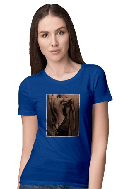 Футболка жіноча з принтом "Інтрига". Взаємність, захоплення, інтрига, любов, неможливо встояти, секс, чоловік і жінка. 2070702