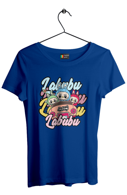 Футболка жіноча з принтом "Лабубу". Іграшка лабубу, лабубу, лабубу кока кола, мерч лабубу, мила, рожева лабубу, смішна лабубу. 2070702