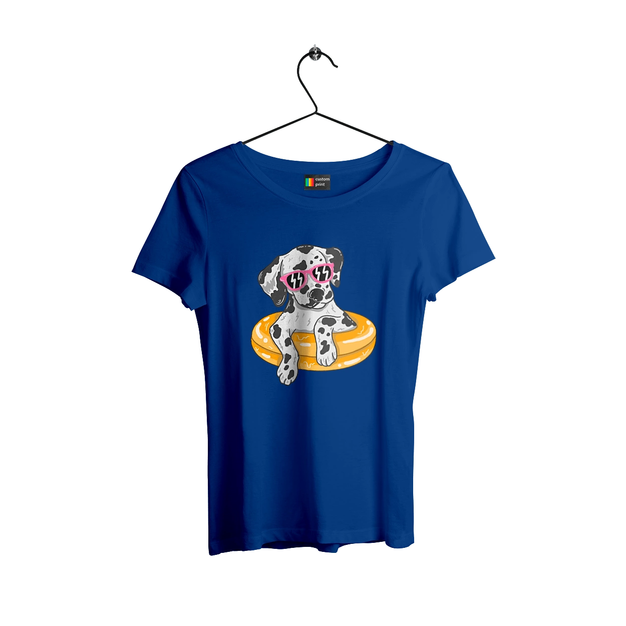 Далматинець Плаває У Колі