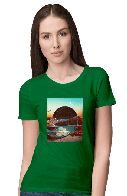Футболка женская с принтом Картина, машина у речки. Картина, машина, планета, прикол, река, ретро. 2070702