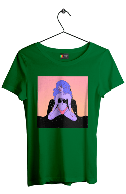 Футболка жіноча з принтом "Фіолетова Дівчина В Трусиках". Інопланетянка, у трусах. 2070702