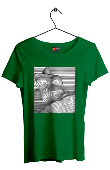 Футболка жіноча з принтом "Дівчина В Смужку". Гола, сиськи. 2070702