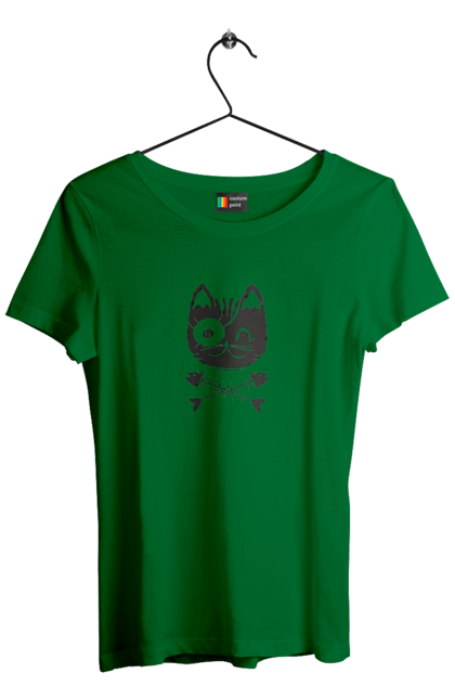 Футболка жіноча з принтом "Кіт пірат". Кістки, кіт, крутий малюнок, милі рисунки, пірати, риба, тварини, череп. 2070702