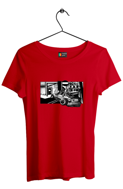 Футболка женская с принтом Опасный Автомобиль на дорогах улиц. Автомобиль, быстрый, гонки, машина, опасный, черно-белый. 2070702