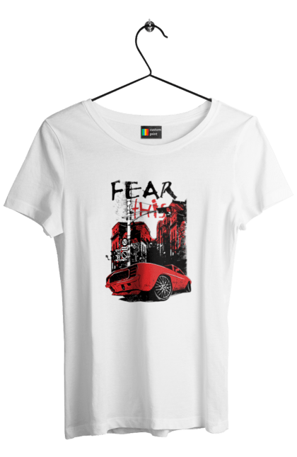 Футболка жіноча з принтом "Червона Машина В Місті". Їзда, машина, місто. 2070702