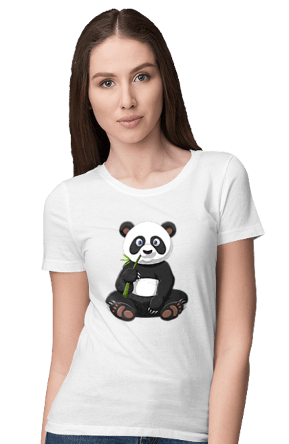 Футболка жіноча з принтом "Панда їсть бамбук". Бамбук, ведмідь, панда, панда їсть бамбук, тварини. aslan