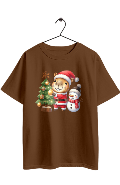Футболка оверсайз з принтом "Різдвяна капібара з ялинкою". Капібара, новий рік, новорічний подарунок, подарунок, різдво, різдвяна капібара, санта, свято, тварина, ялинка. 2070702