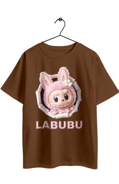 Футболка оверсайз з принтом "Лабубу". Іграшка лабубу, лабубу, лабубу кока кола, мерч лабубу, мила, рожева лабубу, смішна лабубу. 2070702