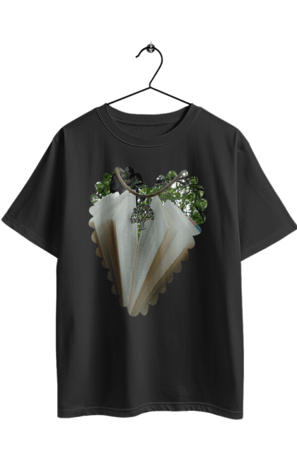 Футболка оверсайз з принтом "Книжкова валентинка". Дерево, книги, книжки, любов, прикраса, природа, серце, форма серця, читання. 2070702