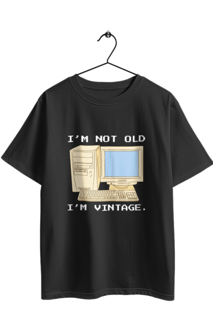 Футболка оверсайз з принтом "Я не старий, я вінтажний Ретро комп'ютер". Ай ті, айті, айтішник, ботан, вінтаж, вінтажний, гік, клавіатура, код, кодер, комп, мова, піксель, програміст, програмування, ретро, хакер. 2070702