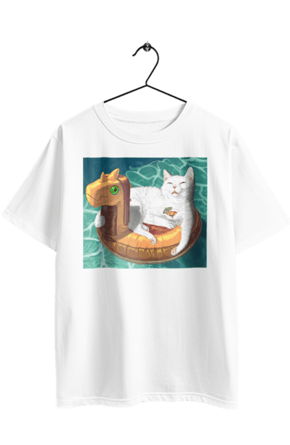 Футболка оверсайз з принтом "Білий кіт у плавальному колі, на відпочинку". Басейн, відпочинок, кіт, коктейль, море, плавальний круг. 2070702