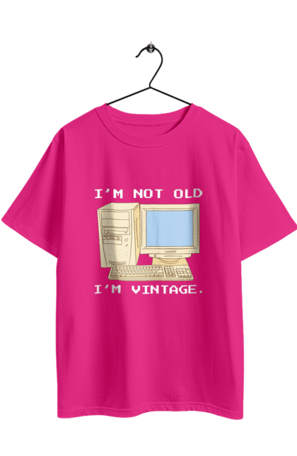 Футболка оверсайз з принтом "Я не старий, я вінтажний Ретро комп'ютер". Ай ті, айті, айтішник, ботан, вінтаж, вінтажний, гік, клавіатура, код, кодер, комп, мова, піксель, програміст, програмування, ретро, хакер. 2070702