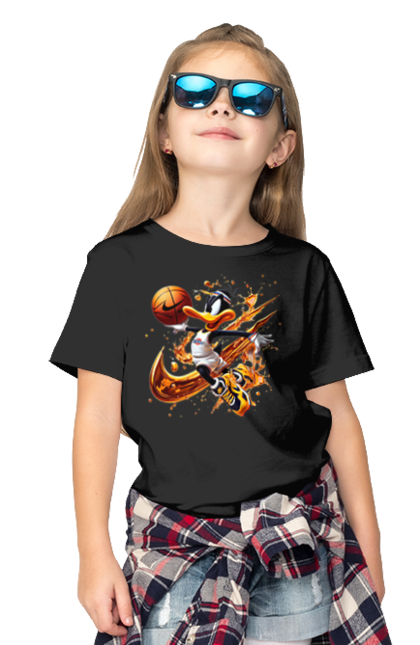 Children's t-shirt with prints Daffy Duck Nike. Cartoon, character, daffy duck, duck, looney tunes, merrie melodies, nike, warner brothers. 2070702