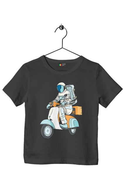 Футболка дитяча з принтом "Космонавт на мотоциклі". Космонавт, космос, мотоцикл. 2070702