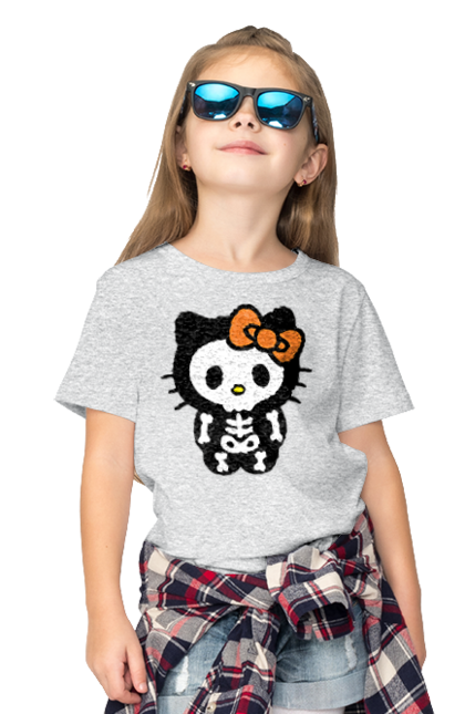 Футболка детская с принтом Хелло Китти Хэллоуин. Halloween, hello kitty, zombie, бренд, зомби, котенок, персонаж, скелет, хелло китти, хэллоуин. 2070702