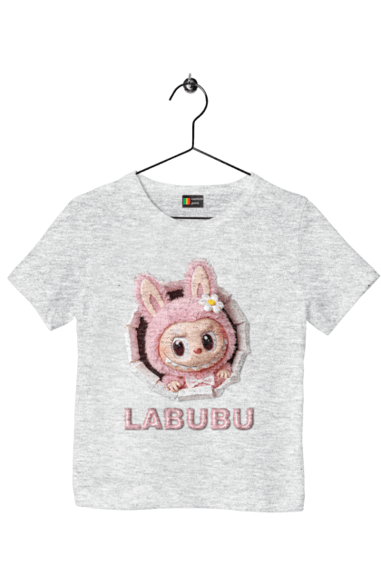 Футболка дитяча з принтом "Лабубу". Іграшка лабубу, лабубу, лабубу кока кола, мерч лабубу, мила, рожева лабубу, смішна лабубу. 2070702