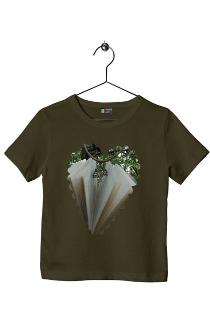 Футболка дитяча з принтом "Книжкова валентинка". Дерево, книги, книжки, любов, прикраса, природа, серце, форма серця, читання. 2070702