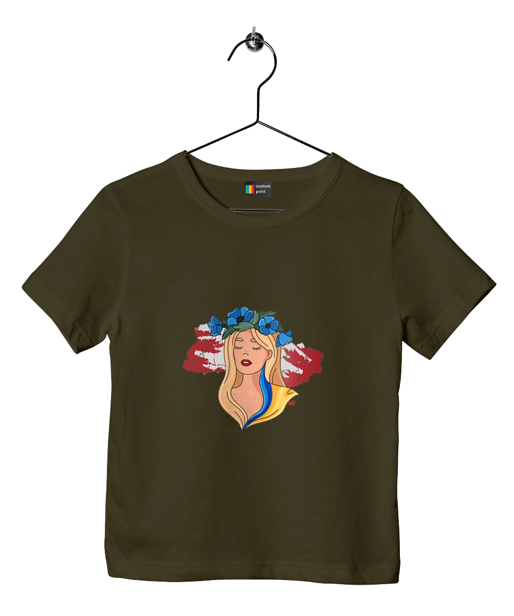 Девушка на карте Украины