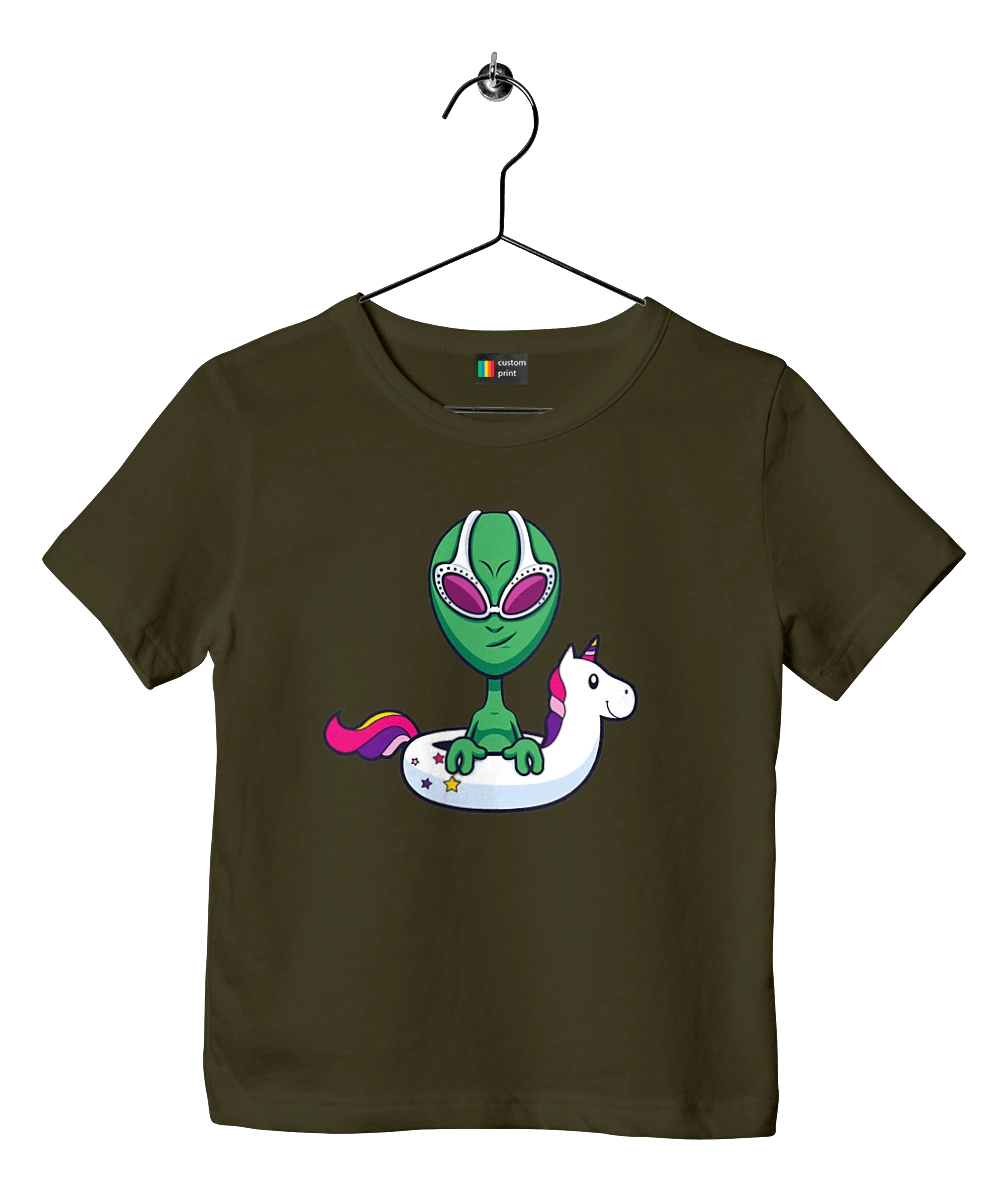 Alien Floats In A Circle