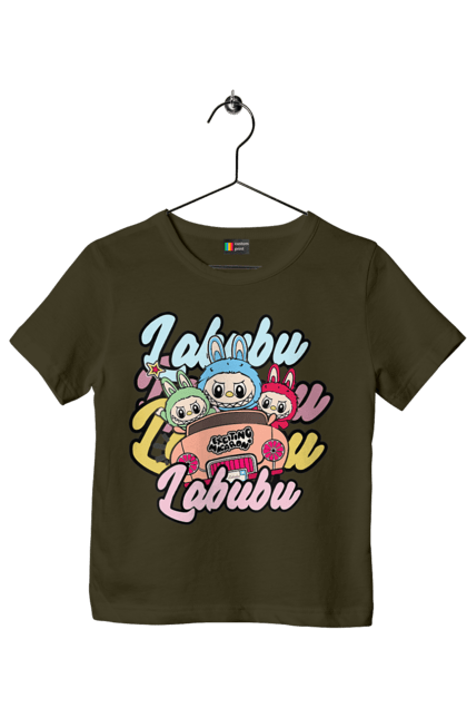 Футболка дитяча з принтом "Лабубу". Іграшка лабубу, лабубу, лабубу кока кола, мерч лабубу, мила, рожева лабубу, смішна лабубу. 2070702