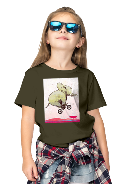 Футболка дитяча з принтом "Слон На Мотоциклі". Мотоцикл, політ, слон. 2070702