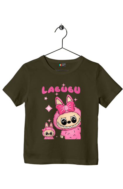 Футболка дитяча з принтом "Лабубу". Іграшка лабубу, лабубу, лабубу кока кола, мерч лабубу, мила, рожева лабубу, смішна лабубу. 2070702