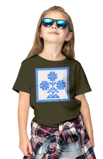 Жовто блакитна вишивка квіти