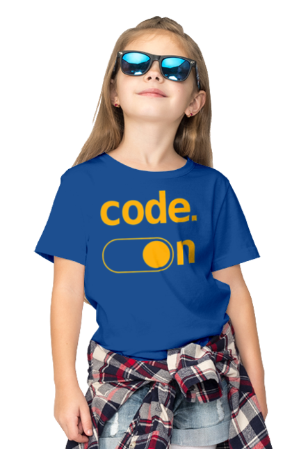 Футболка дитяча з принтом "Код увімкнено". Айті, айтішник, для айтішника, для програміста, код увімкнено, подарунок айтішнику, подарунок програмісту, програміст, розробник. 2070702