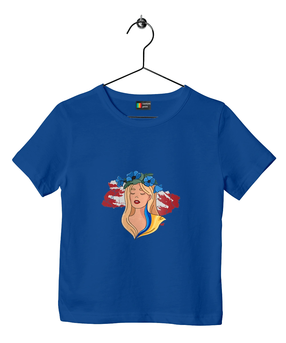 Дівчина на карті України