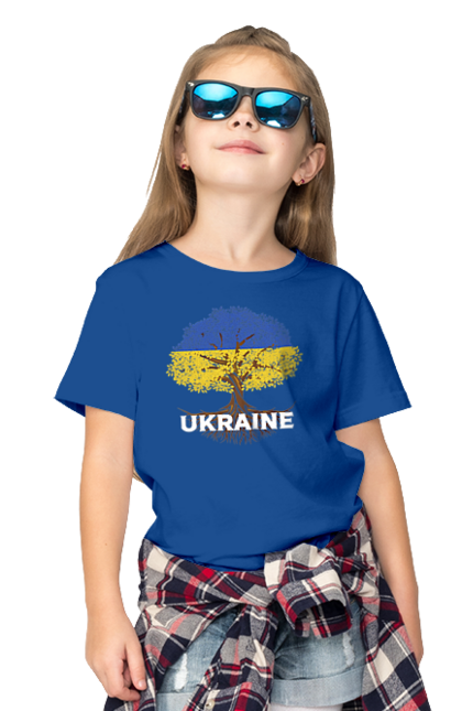 Футболка дитяча з принтом "Прапор України Дерево та Коріння". Жовто-блакитний, жовто-блакитний прапор, прапор україни, україна, українець, українка, українське коріння, український, український прапор, я люблю україну. aslan