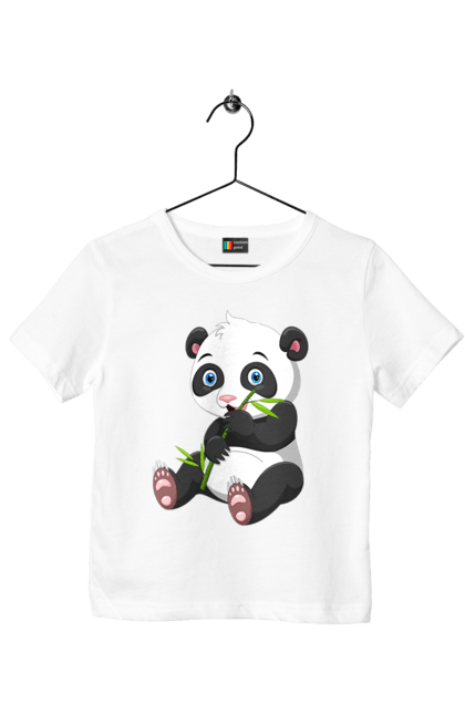Футболка дитяча з принтом "Малюк панда їсть бамбук". Бамбук, ведмідь, маленька панда, малюк панда, панда їсть бамбук, панта, тварини. aslan