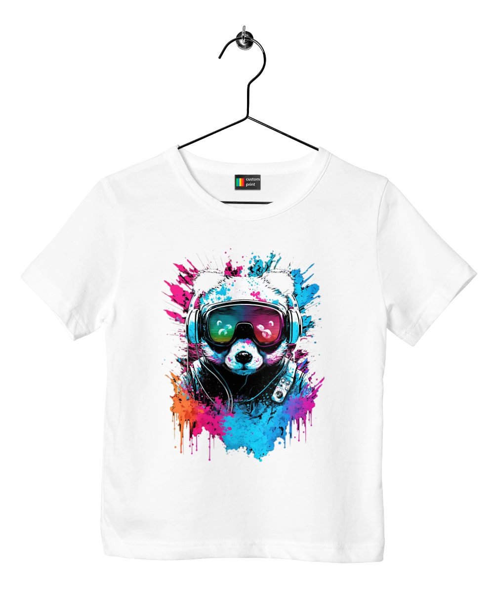 Панда в VR шлеме