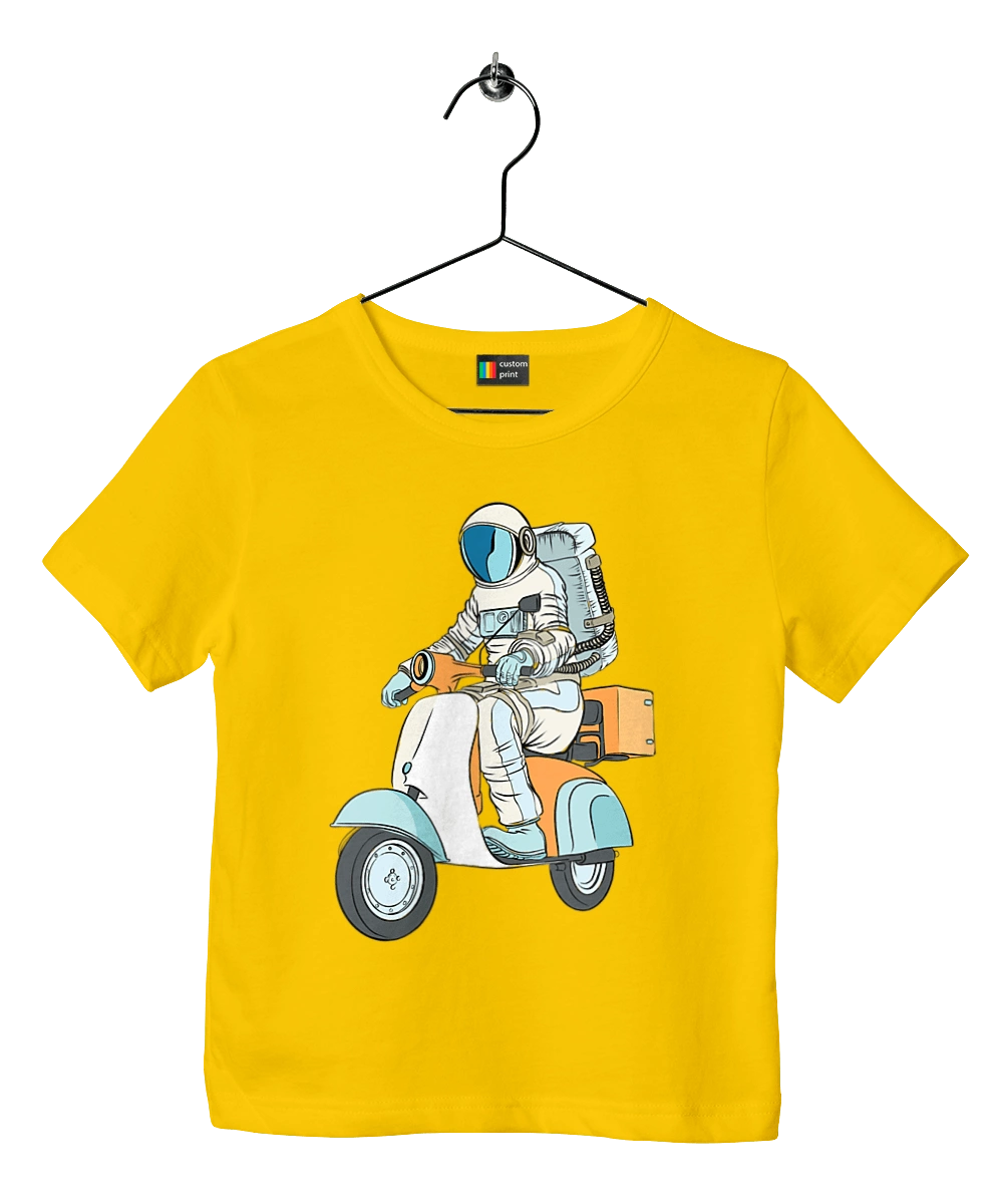 Космонавт на мотоциклі