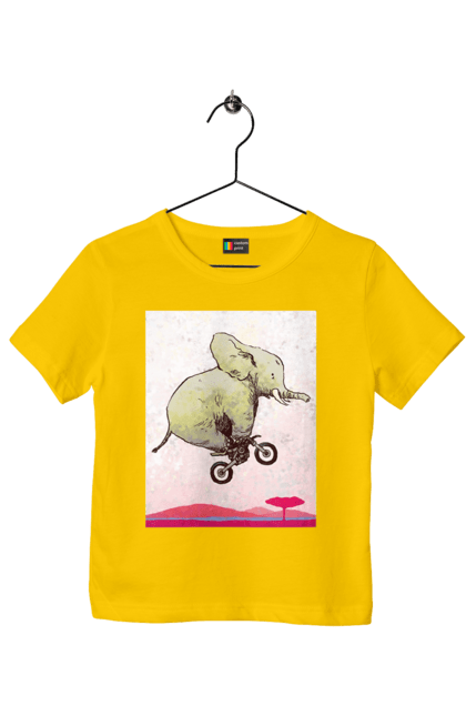 Футболка дитяча з принтом "Слон На Мотоциклі". Мотоцикл, політ, слон. 2070702