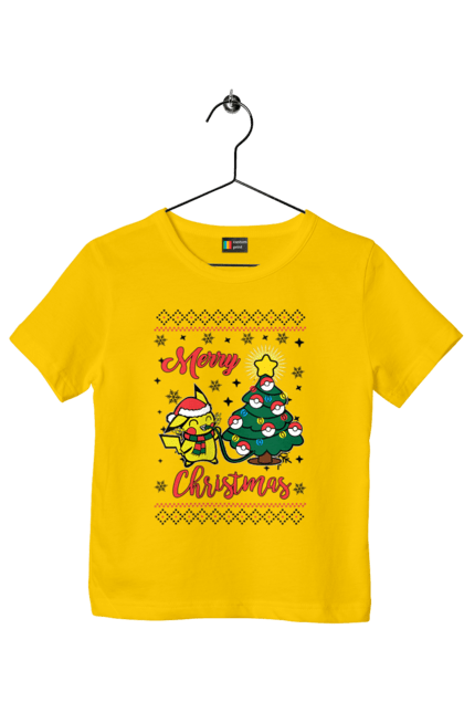Футболка детская с принтом Пикачу Счастливого Рождества. Christmas, merry christmas, nintendo, pikachu, pokemon, аниме, игра, пикачу, покемон, рождество. 2070702