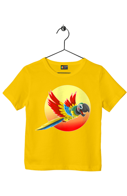 Children's t-shirt with prints Parrot On The Sun. Bird, circle, color, disk, feathers, flies, flight, happy, heat, hot, in flight, macaw, multicolored, orange, parrot, recreation, red, summer, sun, sunny, tropics, vacation, warmly, wings, yellow. 2070702